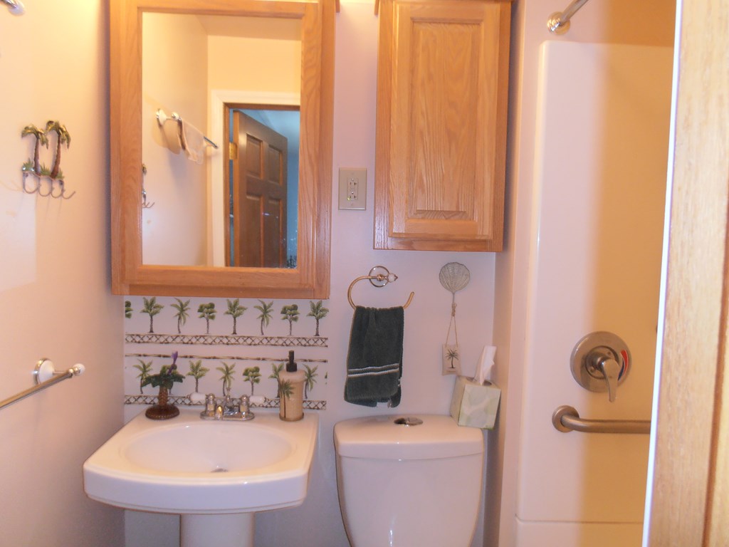 131 Miller Road Franklin, PA 16323 - Photo 17 of 38
