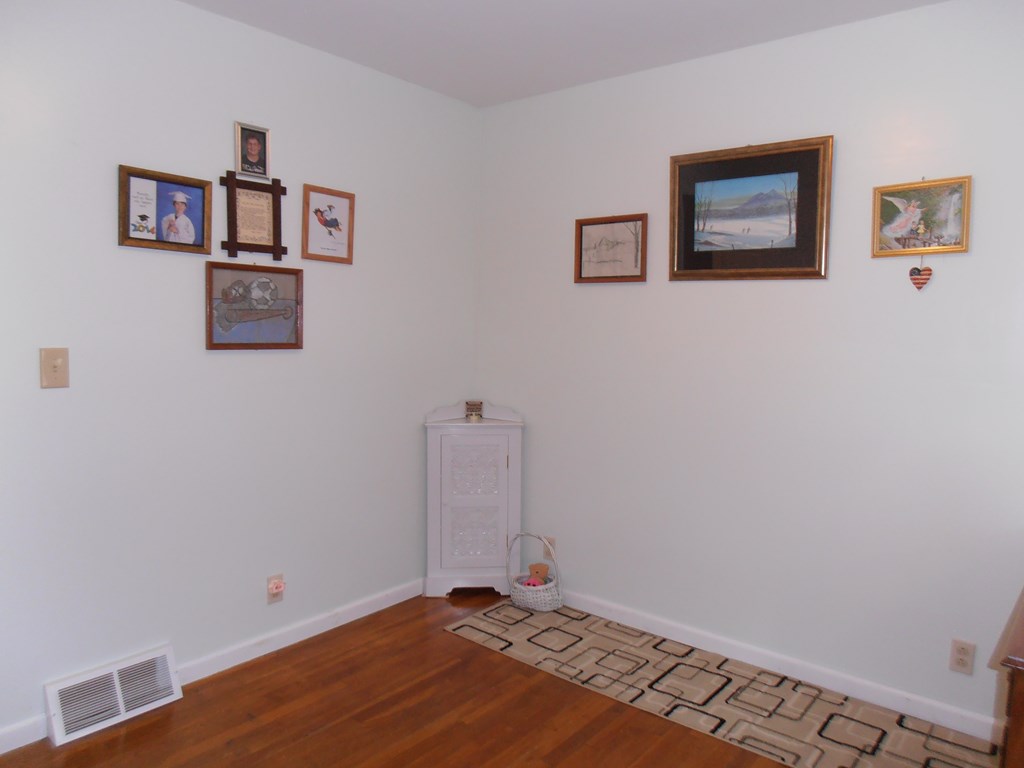 131 Miller Road Franklin, PA 16323 - Photo 21 of 38