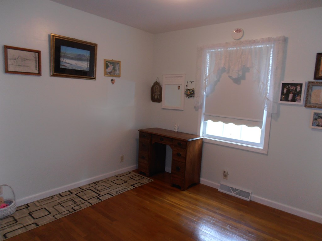 131 Miller Road Franklin, PA 16323 - Photo 22 of 38
