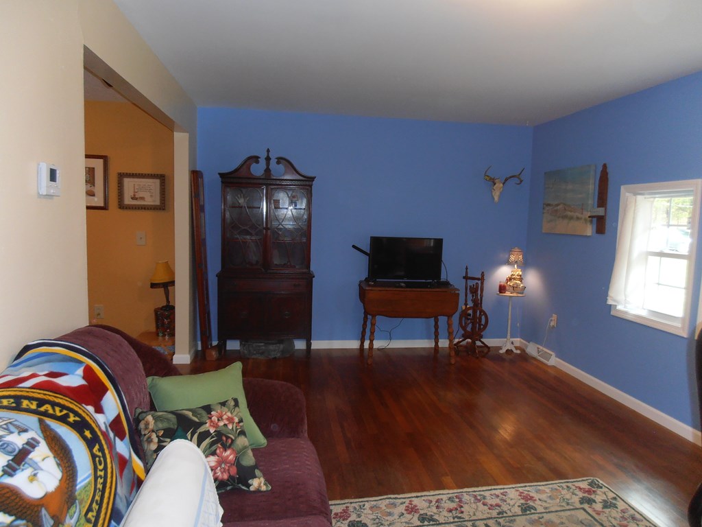 131 Miller Road Franklin, PA 16323 - Photo 9 of 38