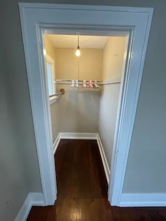 $139,900 | 925 South Holmes Street, Lansing, MI 48912