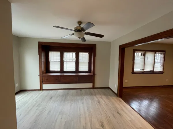 $139,900 | 925 South Holmes Street, Lansing, MI 48912