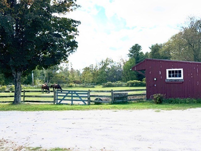 12 McIntyre Road, Unit 2 Oxford, MA 01537 - Photo 20 of 20