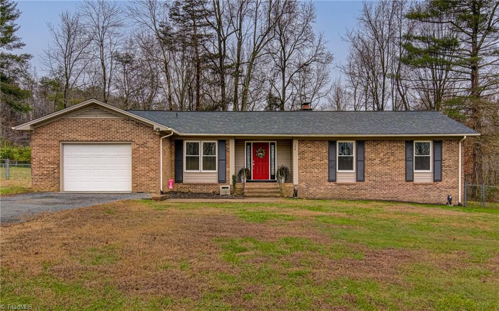 158 Wilson Road Reidsville, NC 27320 - Photo 1 of 36 Gallery Image 1