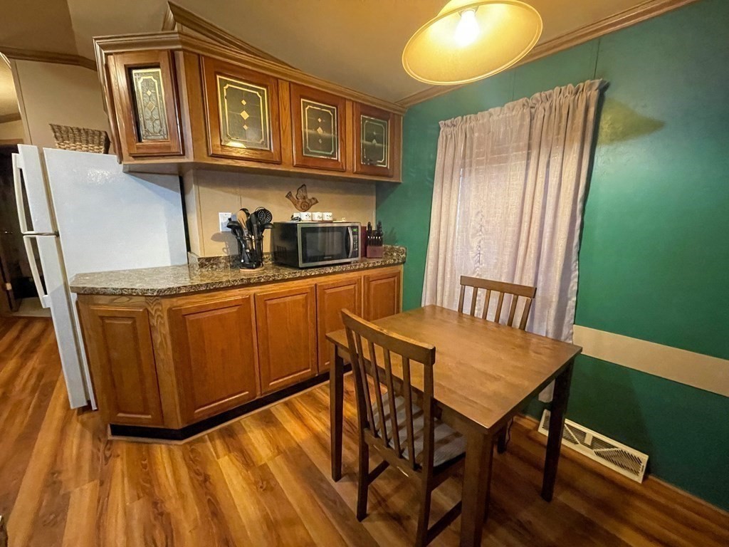 11 Groton School Road, Unit 8 Ayer, MA 01432 - Photo 5 of 14 Gallery Image 5