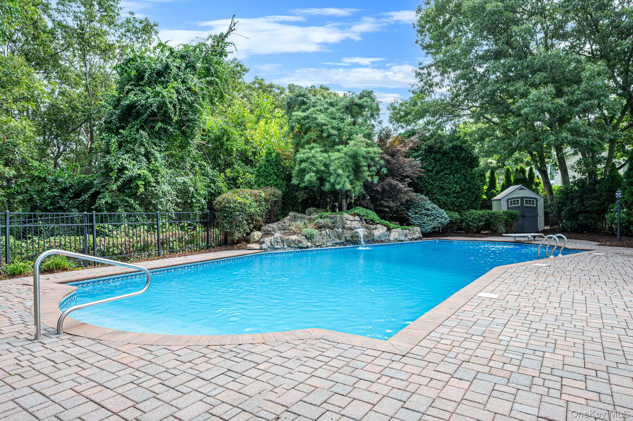 32 Annandale Road Commack, NY 11725 - Photo 43 of 49 Gallery Image 43