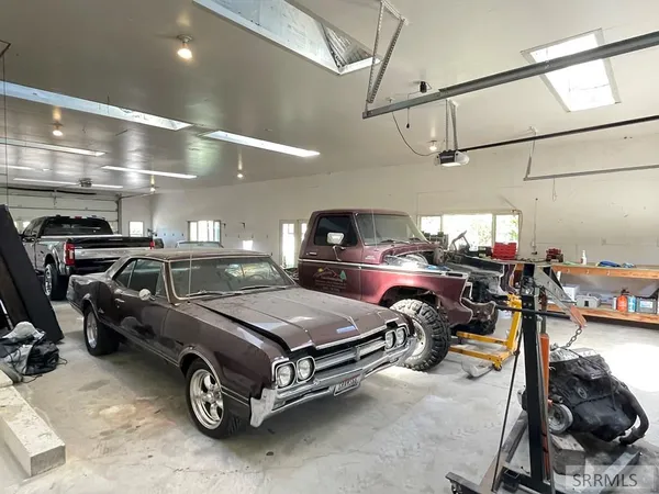 $875,000 | 89 West Center Street, Blackfoot, ID 83221