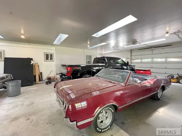 $875,000 | 89 West Center Street, Blackfoot, ID 83221