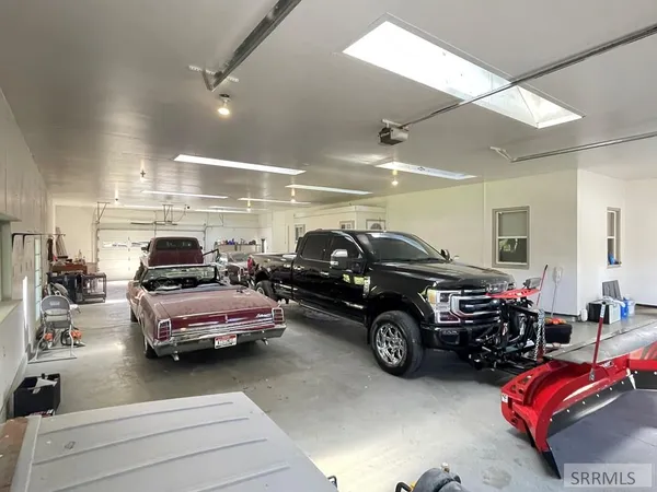 $875,000 | 89 West Center Street, Blackfoot, ID 83221