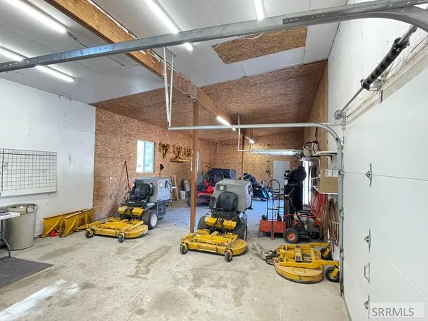 $875,000 | 89 West Center Street, Blackfoot, ID 83221