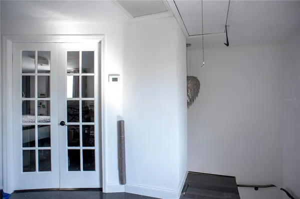 a view of a walk in closet