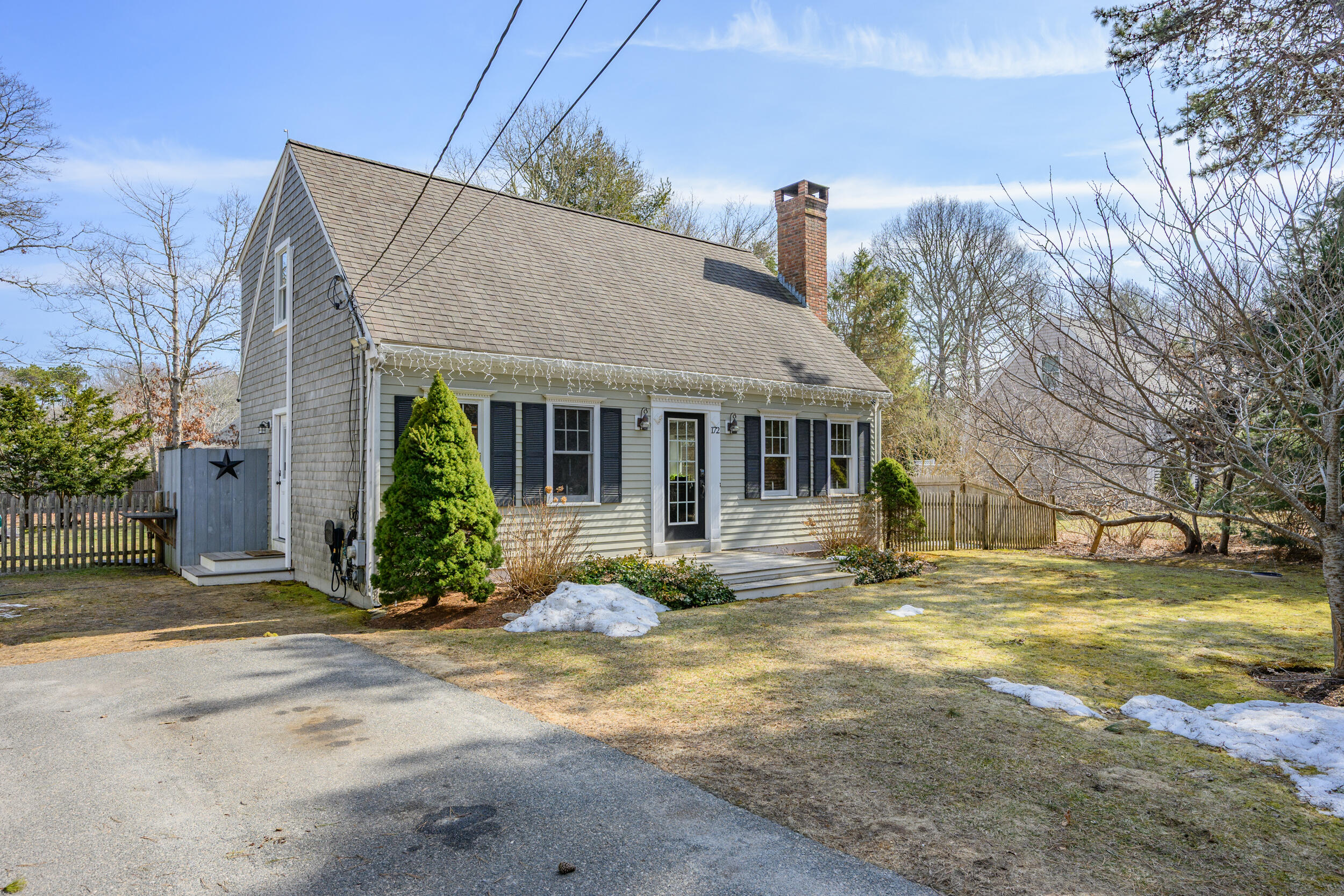172 Skunknet Road Centerville, MA 02632 - Photo 24 of 37 Front angle