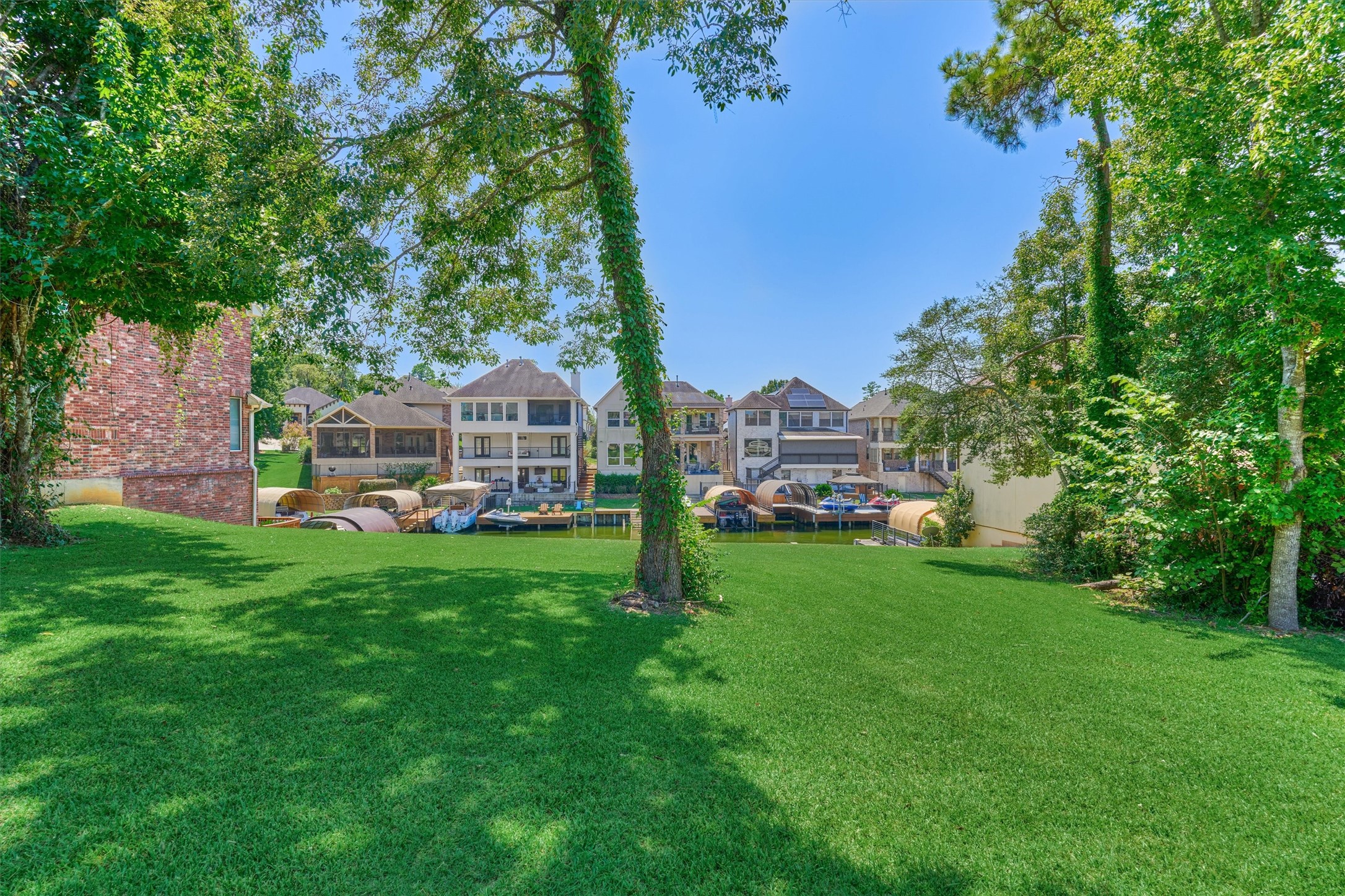 12346 Pebble View Drive Conroe, TX 77304 - Photo 16 of 21