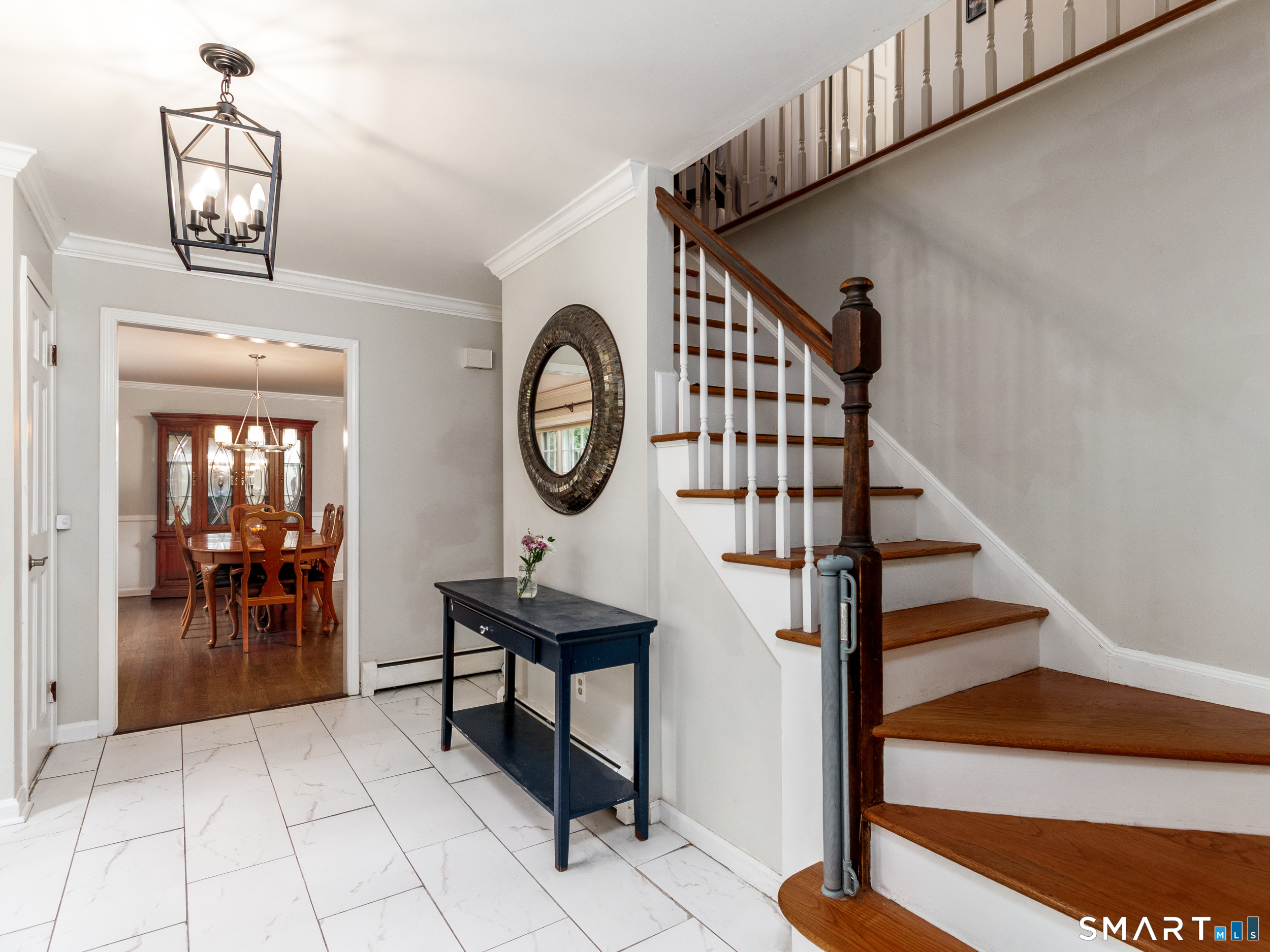41 Fieldcrest Drive Ridgefield, CT 06877 - Photo 3 of 28