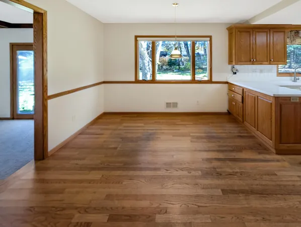 $400,000 | 5920 Wisconsin Circle North, New Hope, MN 55428