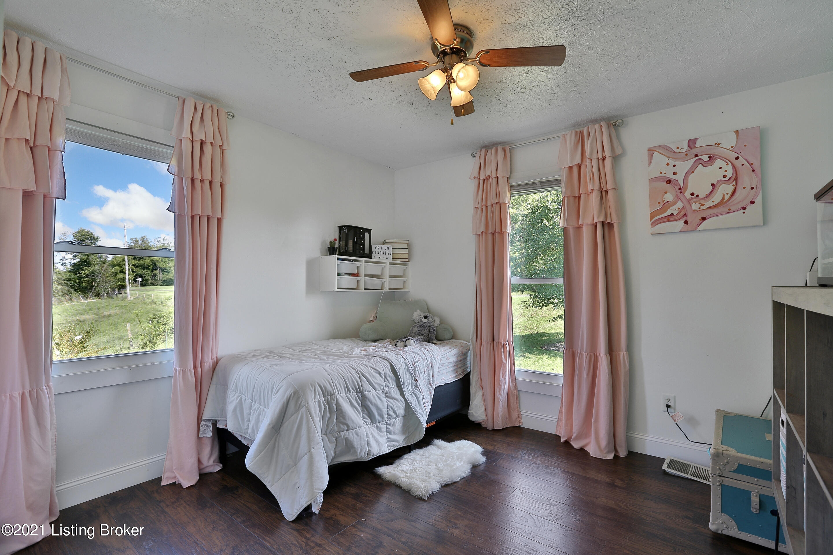 10297 Vigo Road Bagdad, KY 40003 - Photo 19 of 34 10297-vigo-015