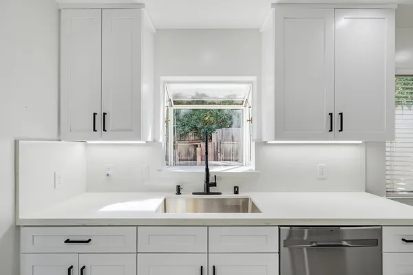 $4,200 | 101 Darcy Avenue, Unit A, San Mateo, CA 94403
