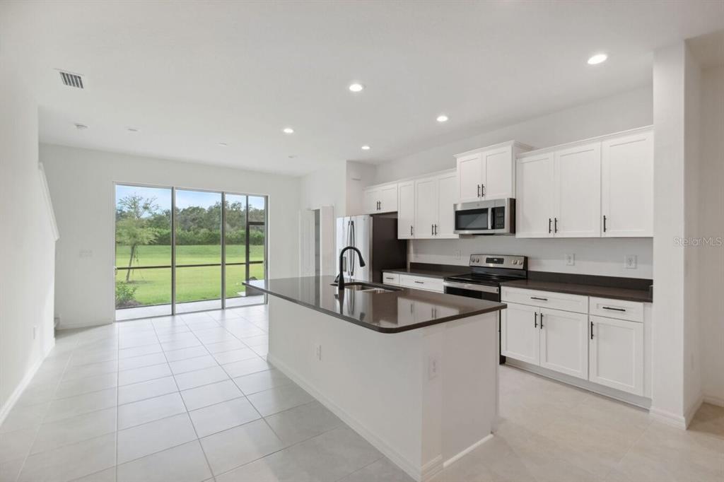 3462 Caravelle Street, Unit MORGAN Sarasota, FL 34240 - Photo 15 of 34