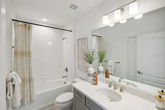 $2,696 | 3462 Caravelle Street, Unit MORGAN, Sarasota, FL 34240