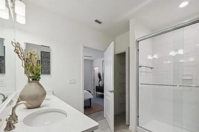 $2,696 | 3462 Caravelle Street, Unit MORGAN, Sarasota, FL 34240