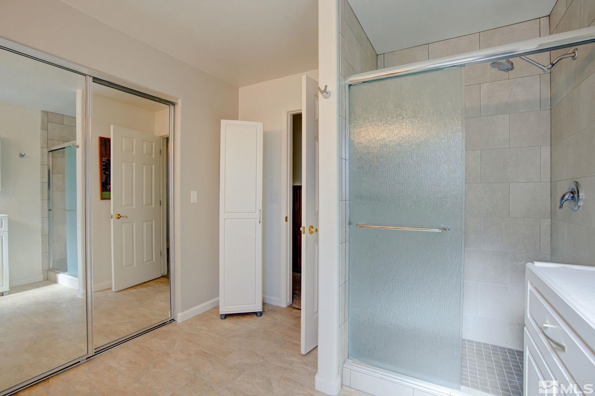 1315 Wrangler Circle Minden, NV 89423 - Photo 21 of 40 a view of bathroom with shower