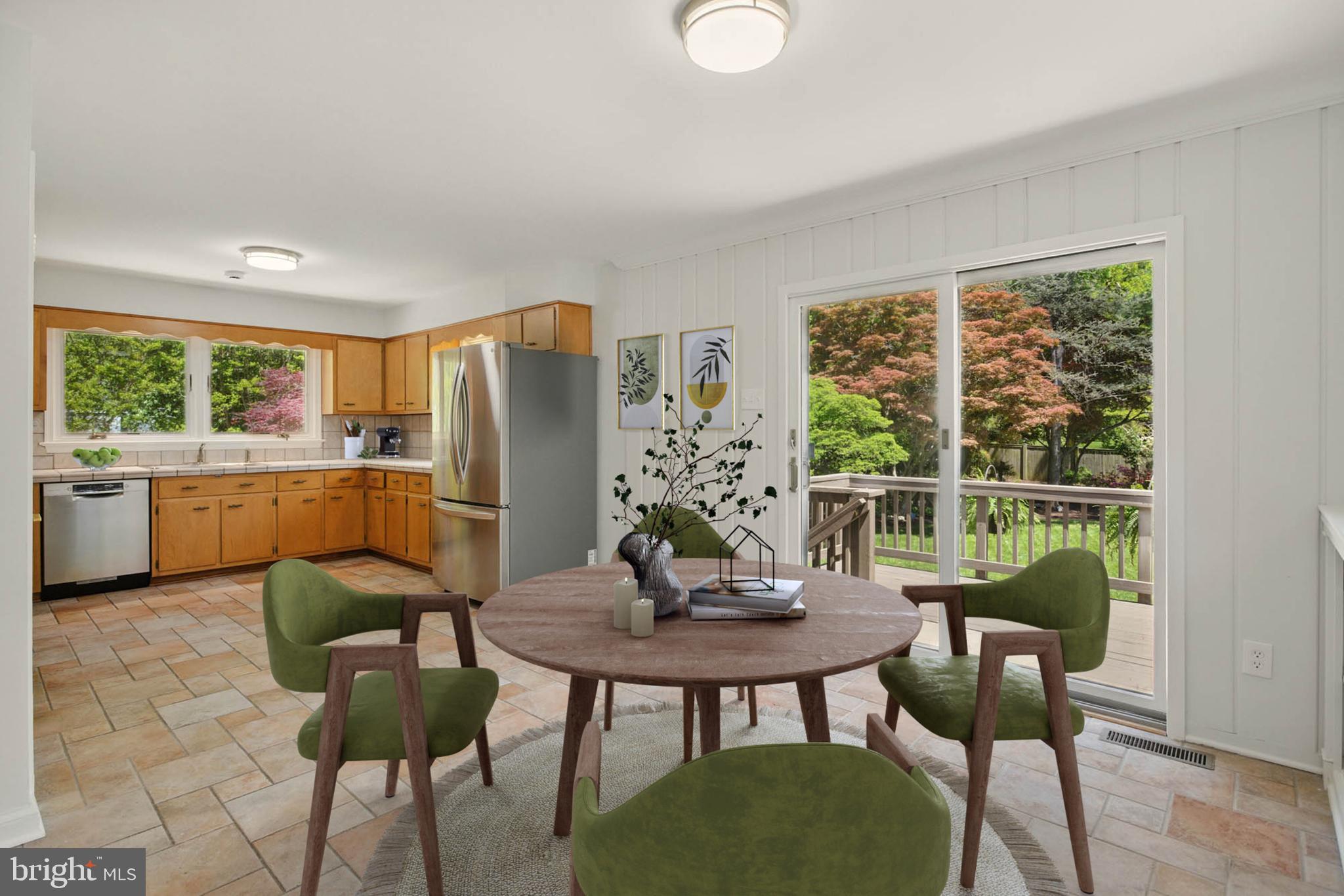7605 Range Road Alexandria, VA 22306 - Photo 5 of 40 Virtual staging
