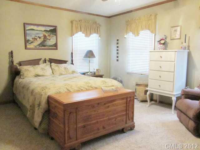 940 Saddle Ridge Road Fort Mill, SC 29708 - Photo 4 of 16