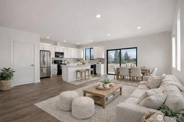 $351,700 | 601 Dorsing Street, Unit D20, Moses Lake, WA 98837