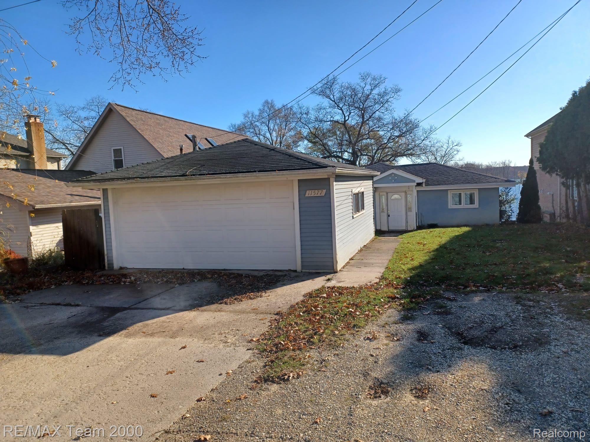 11577 Ember Road Davisburg, MI 48350 - Photo 4 of 27 Gallery Image 4