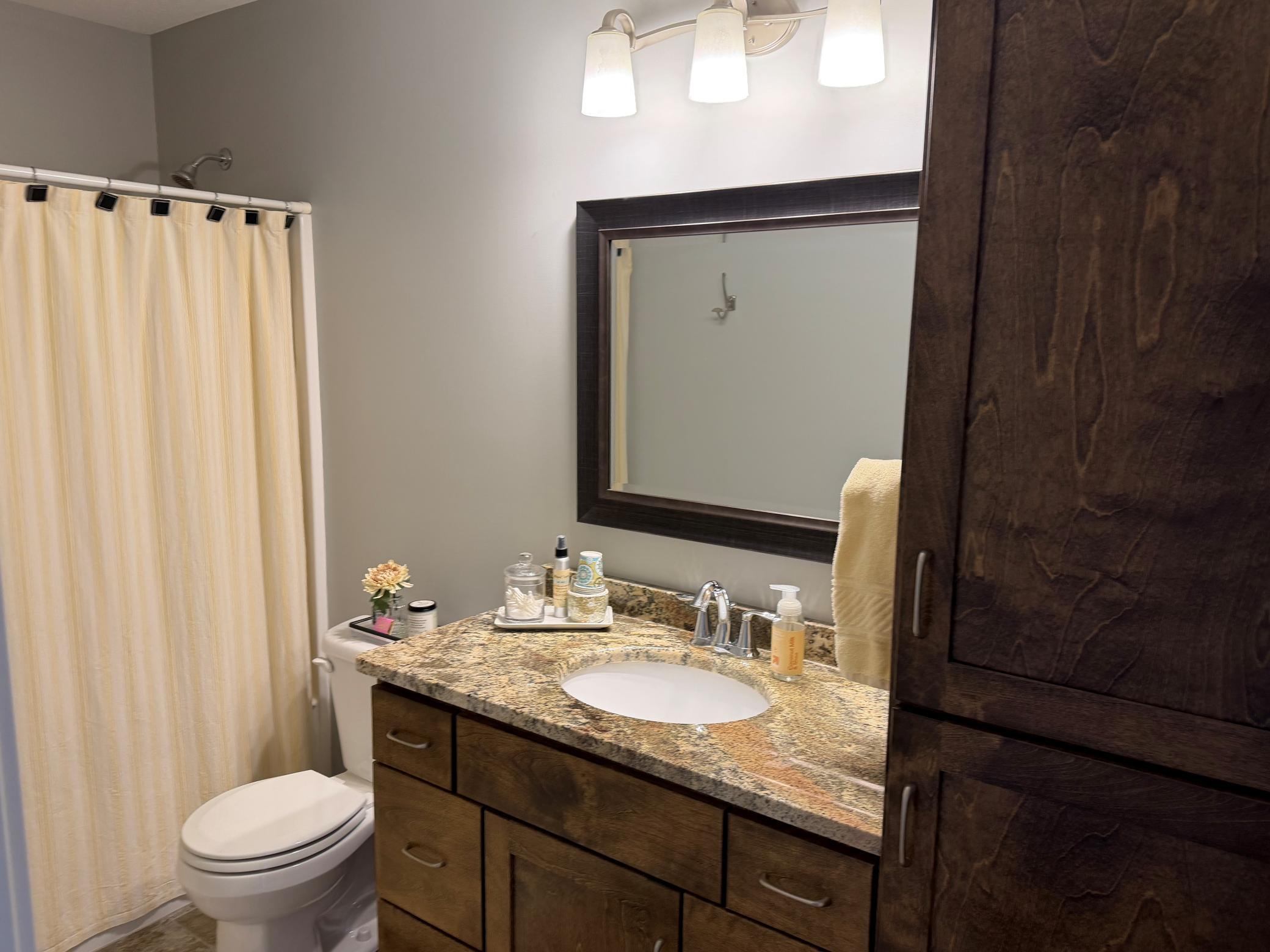 2515 Elmcroft Drive Southwest Rochester, MN 55902 - Photo 9 of 19