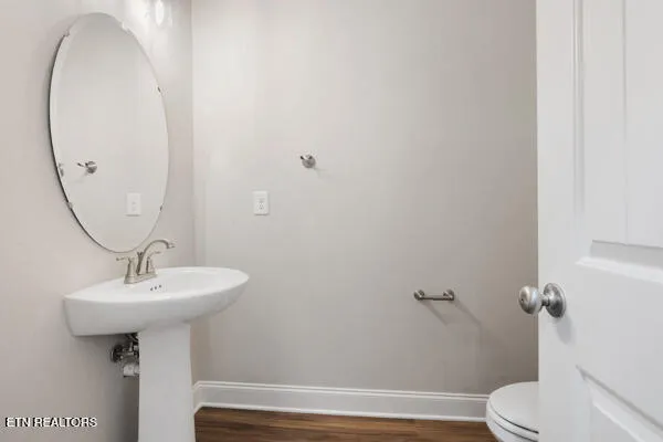 $2,250 | 240 Broadberry Avenue, Oak Ridge, TN 37830