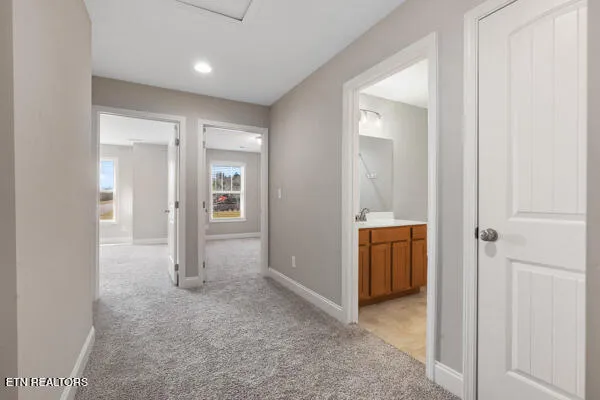 $2,250 | 240 Broadberry Avenue, Oak Ridge, TN 37830