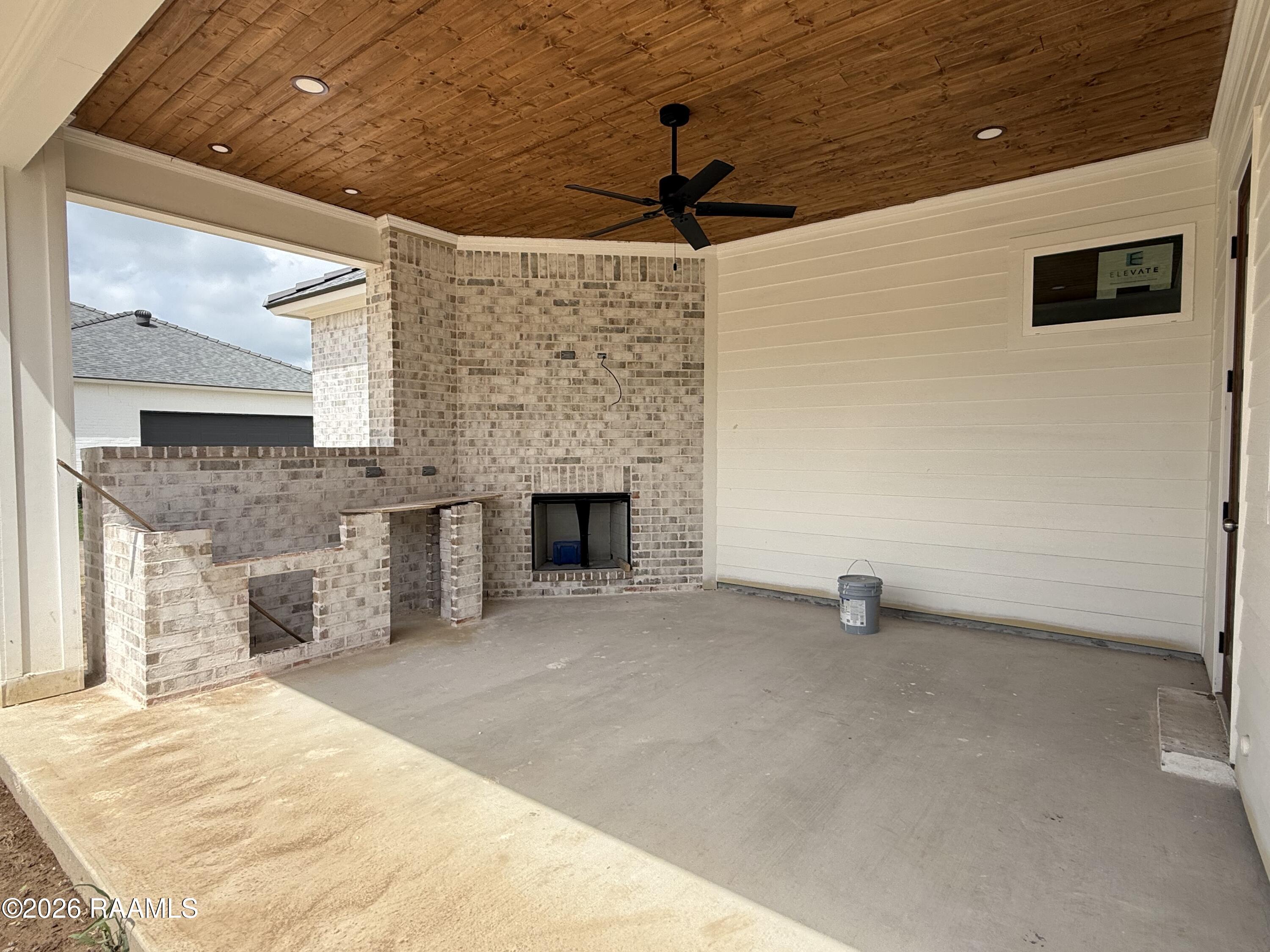 401 Croft Row Lafayette, LA 70503 - Photo 15 of 15 Back Patio