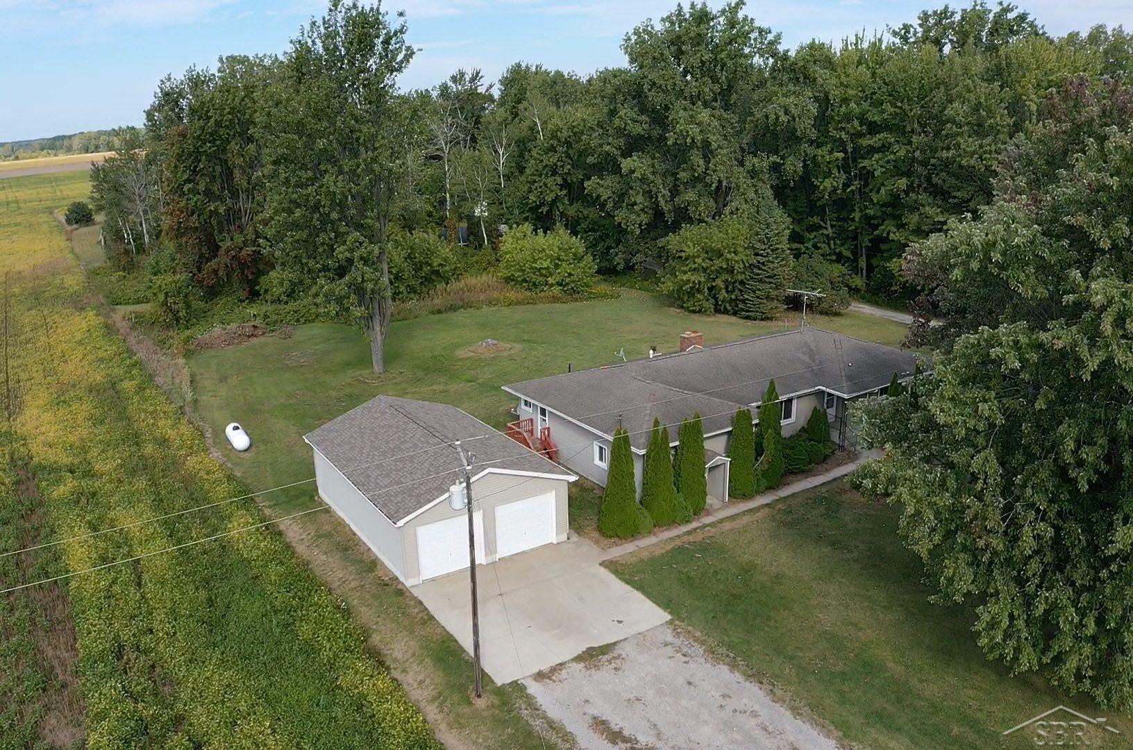 2671 North 8 Mile Road Pinconning, MI 48650 - Photo 27 of 33 50190337-6075FCE6-5035-4844-BCBF-79E5EA963814.JPG