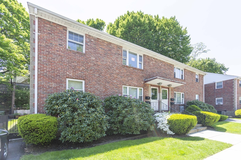50 Aldrich Road, Unit 2 Watertown, MA 02472 - Photo 5 of 13 Gallery Image 5