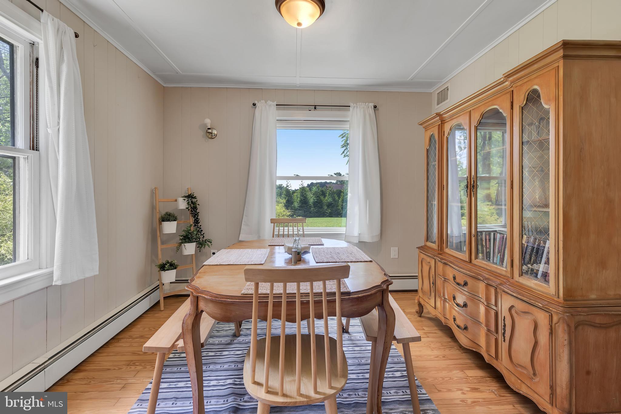 333 Warwick Road Elverson, PA 19520 - Photo 6 of 22 Gallery Image 6