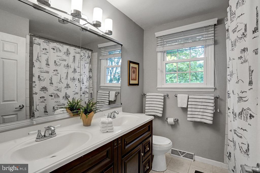 2845 Defford Road Norristown, PA 19403 - Photo 22 of 41 Gallery Image 22