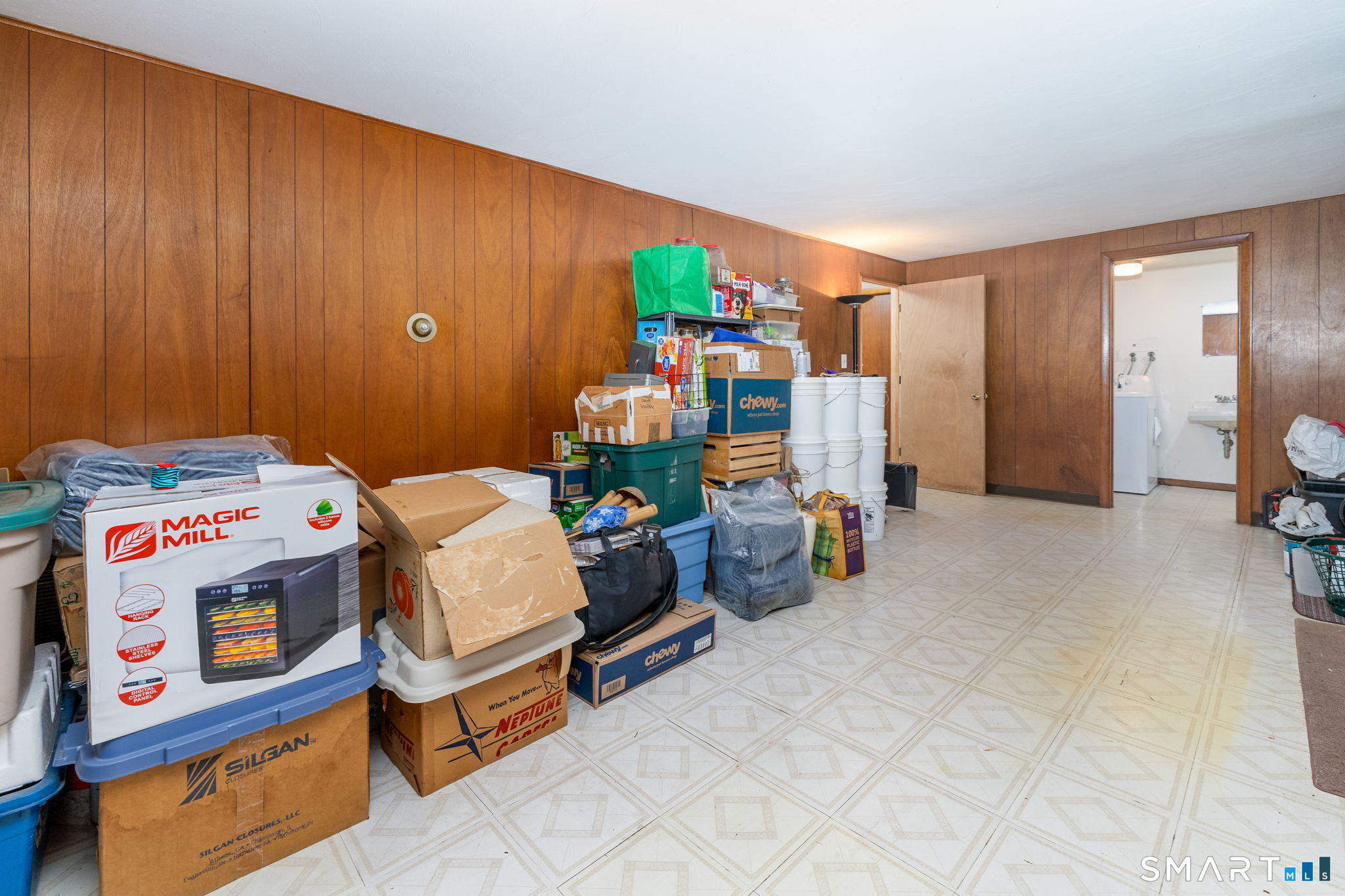 136 Charter Road Wethersfield, CT 06109 - Photo 24 of 30 Gallery Image 24