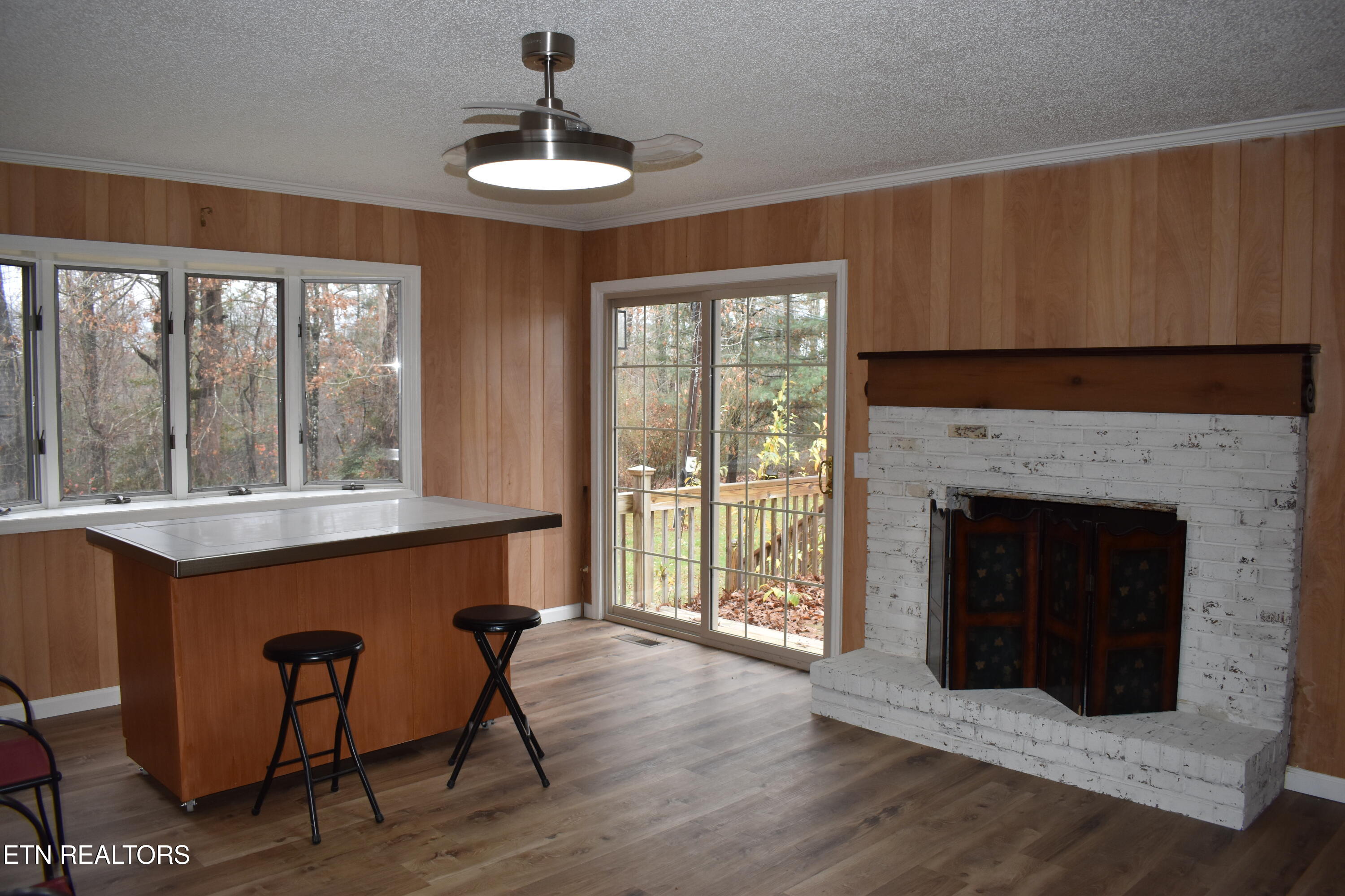 484 Upper Meadows Road Sparta, TN 38583 - Photo 5 of 11 DSC_0261