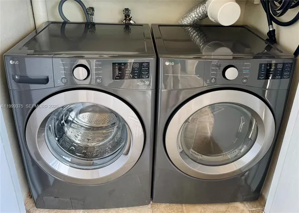 $2,990 | 14415 North Kendall Drive, Unit 405G, Miami, FL 33186