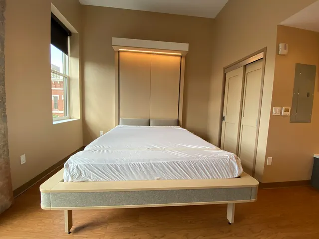 $1,899 | 83 Hanover Street, Unit 508, Manchester, NH 03101