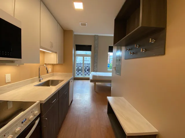 $1,899 | 83 Hanover Street, Unit 508, Manchester, NH 03101