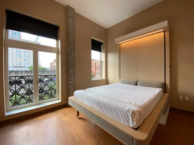 $1,899 | 83 Hanover Street, Unit 508, Manchester, NH 03101