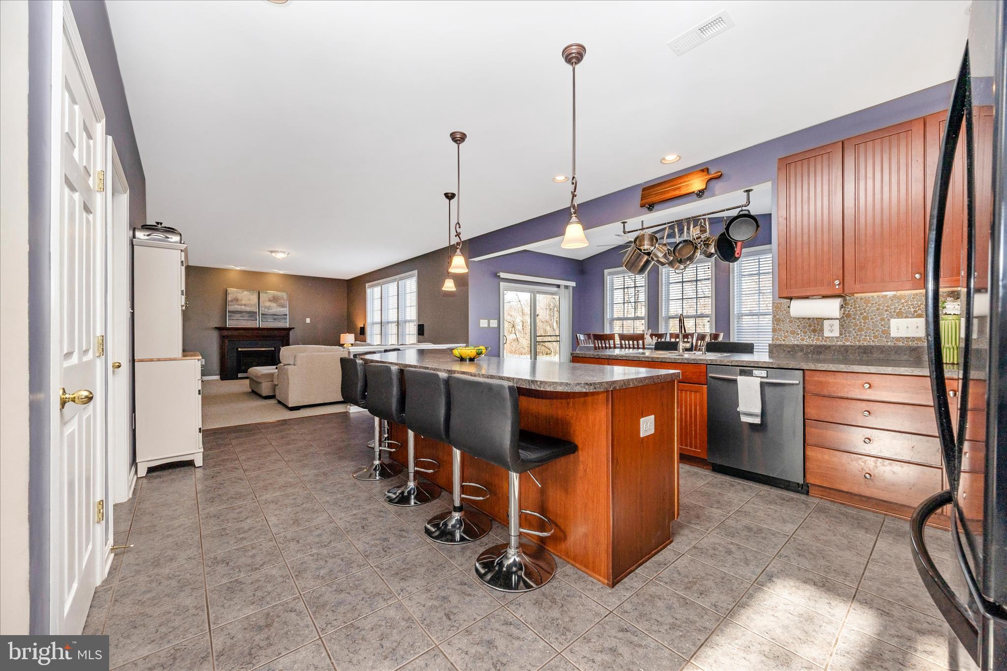 1729 Conrads Fry Point Point of Rocks, MD 21777 - Photo 11 of 59 Kitchen