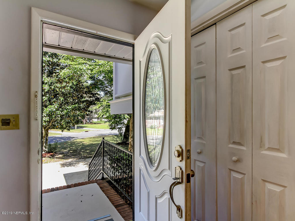 11664 Jonathan Road Jacksonville, FL 32225 - Photo 14 of 54 Entry