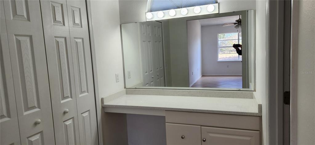 2856 Trenton Lane Deltona, FL 32738 - Photo 8 of 16 a view of a mirror