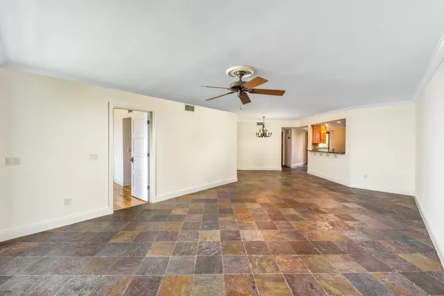 $5,150 | 625 Northwest North River Drive, Unit 303, Stuart, FL 34994