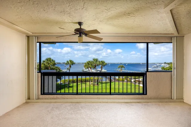 $5,150 | 625 Northwest North River Drive, Unit 303, Stuart, FL 34994