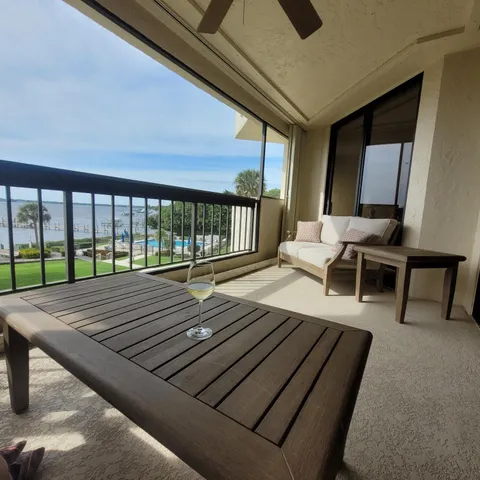 $5,150 | 625 Northwest North River Drive, Unit 303, Stuart, FL 34994