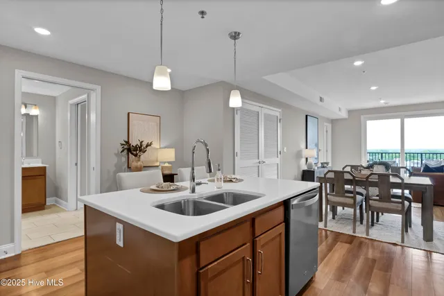 $407,200 | 14 Grace Street, Unit 1216, Wilmington, NC 28401